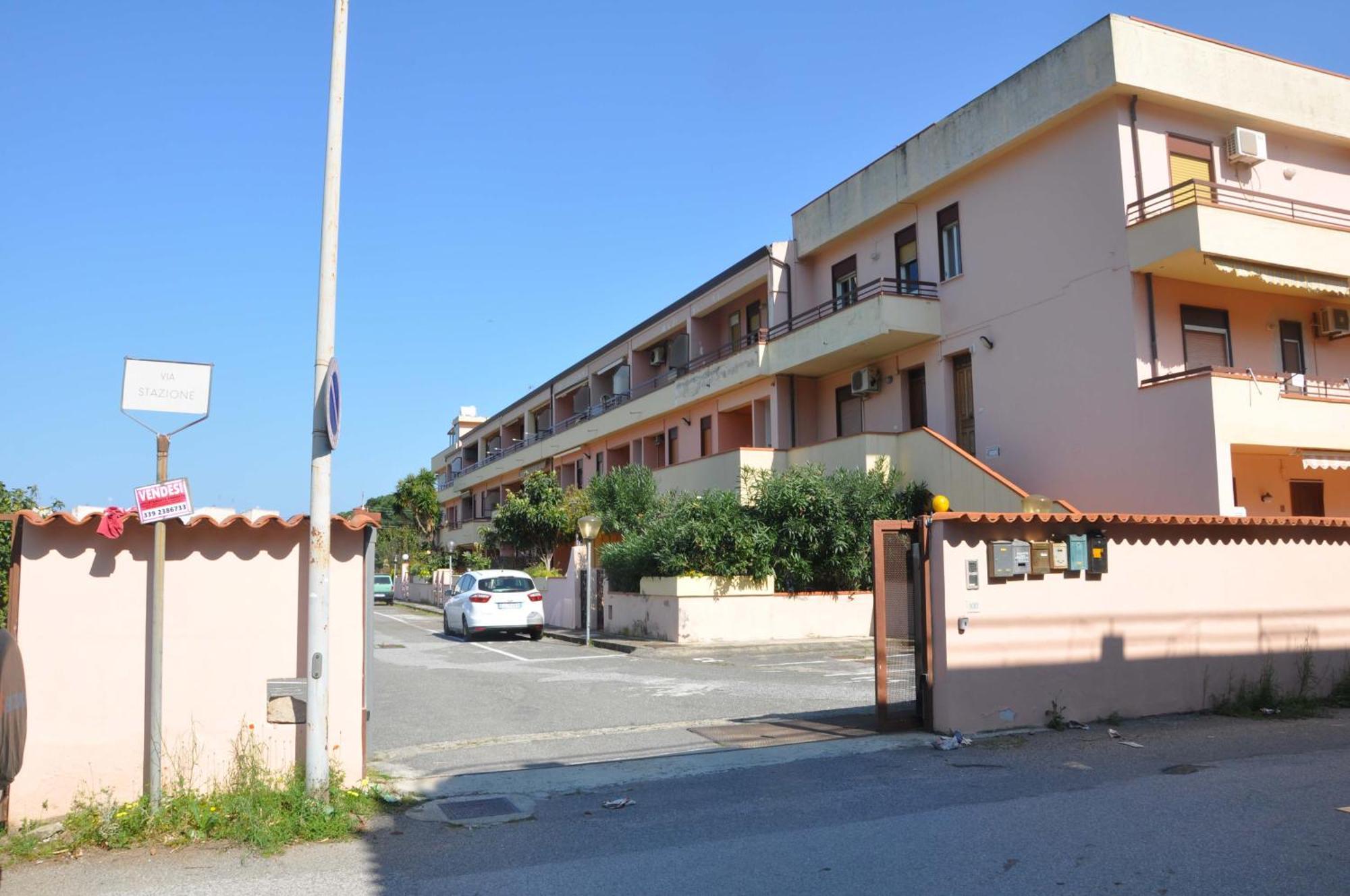 Apartmán Casa Benny Difronte Al Mare Oliveri Exteriér fotografie